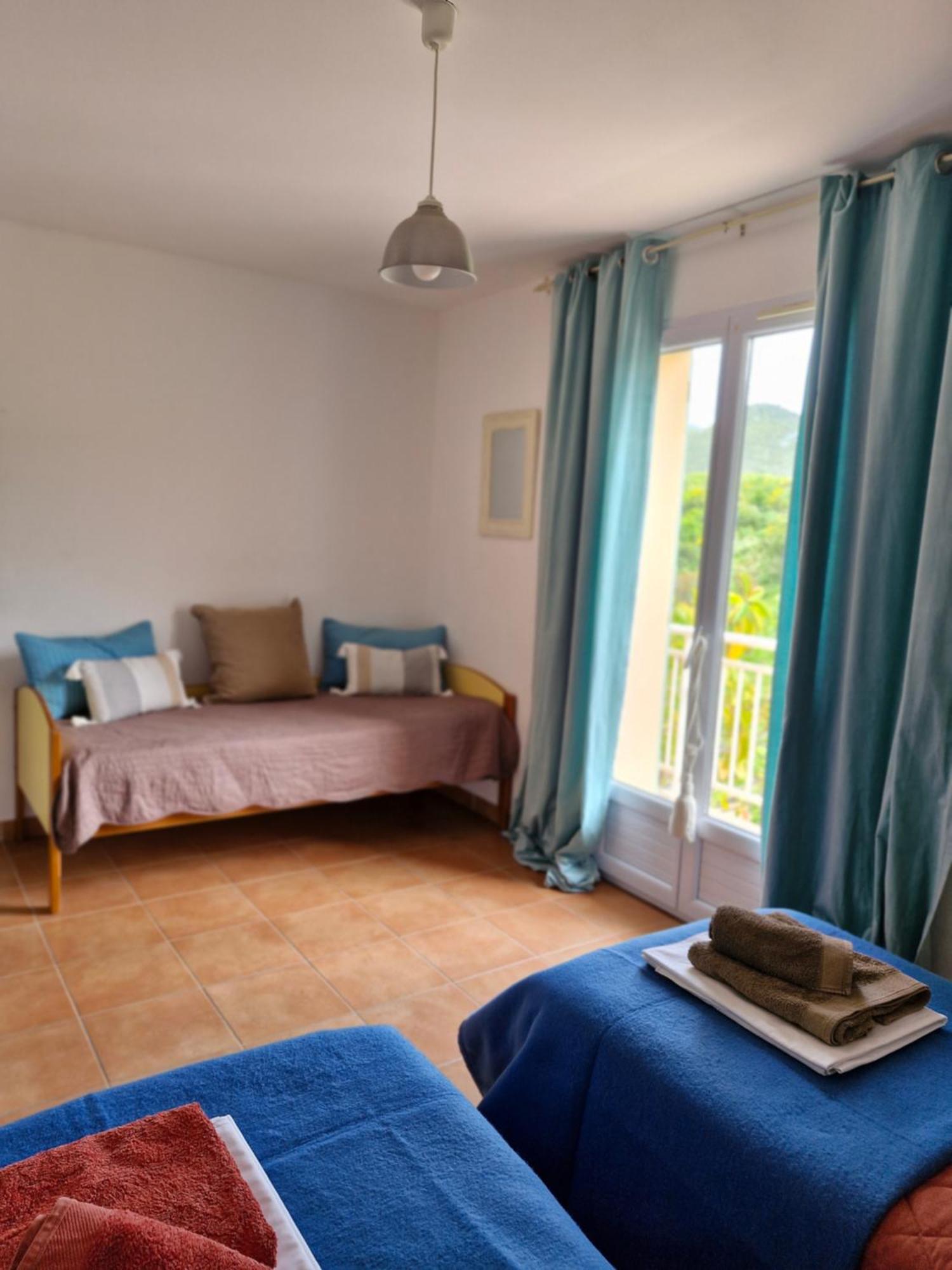 Le Panoramic Appartement Saint-Florent  Kamer foto